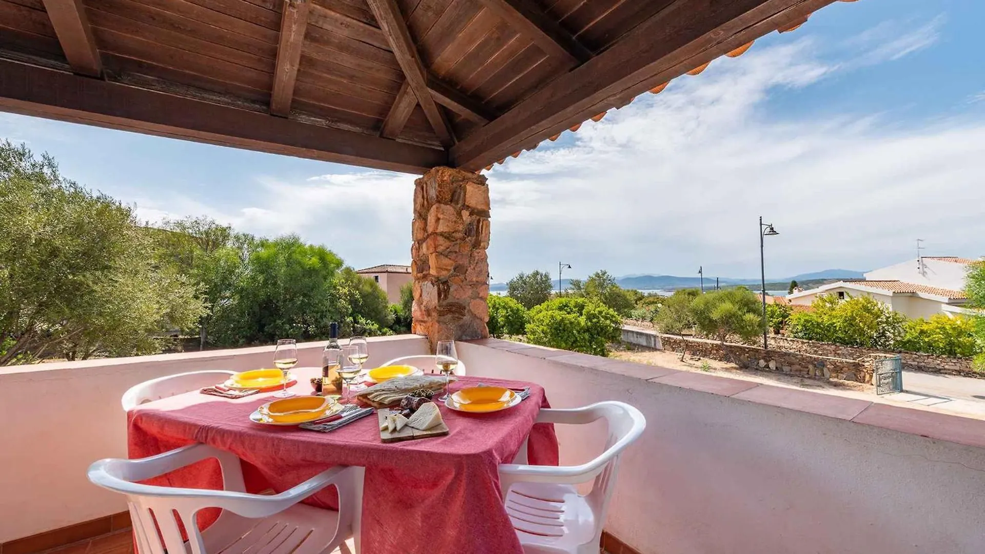 Apartment In Pittulongu 23140 Olbia