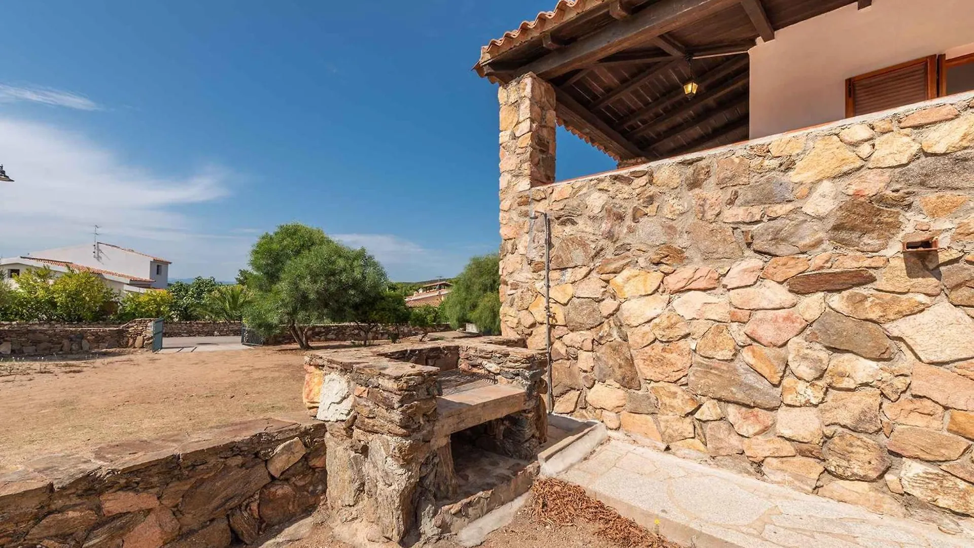 Apartment In Pittulongu 23140 Olbia