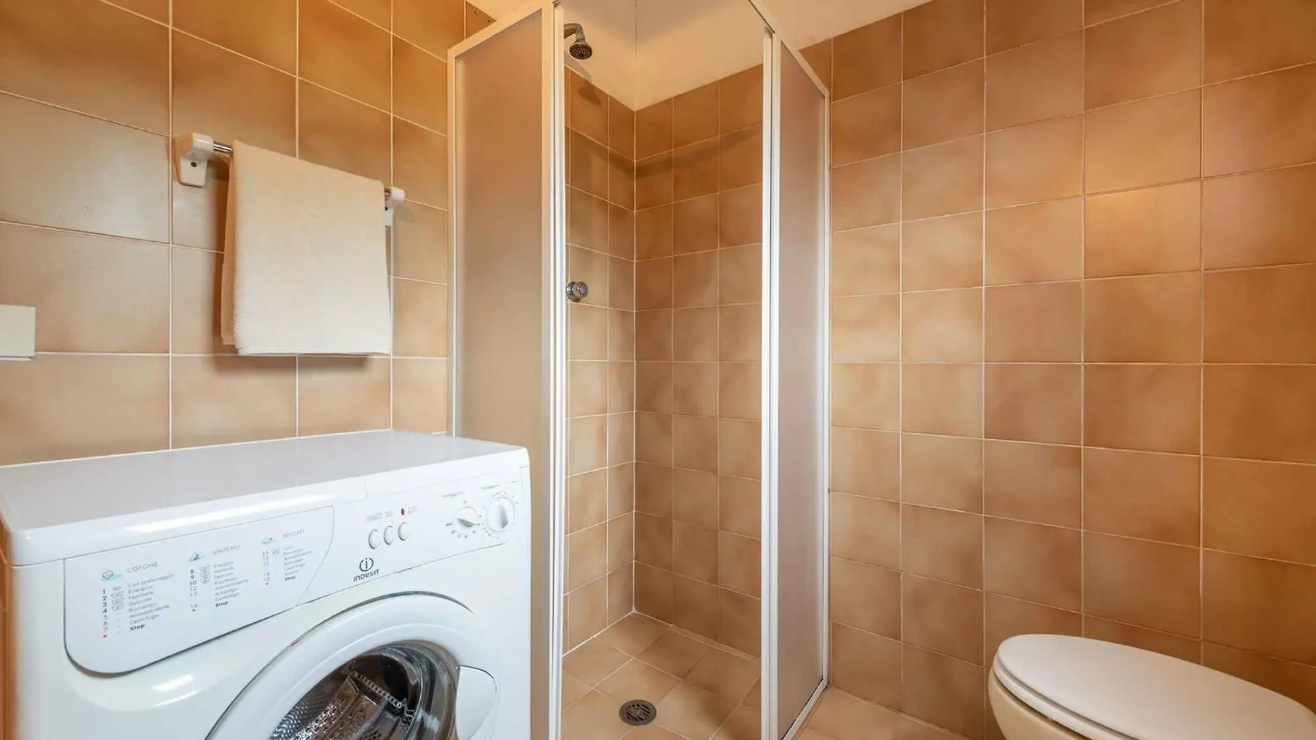 Apartment In Pittulongu 23140 Olbia